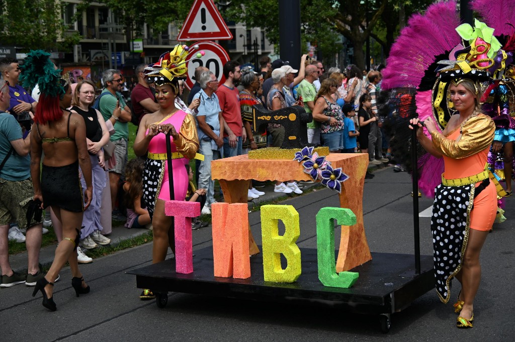 ../Images/Zomercarnaval 2024 157.jpg